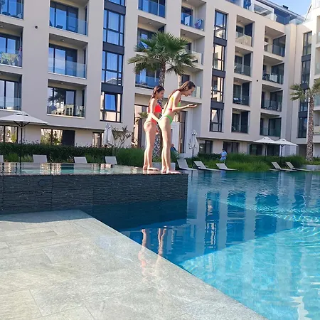 Апартаменты Cozy Flat Konstantin And Helena