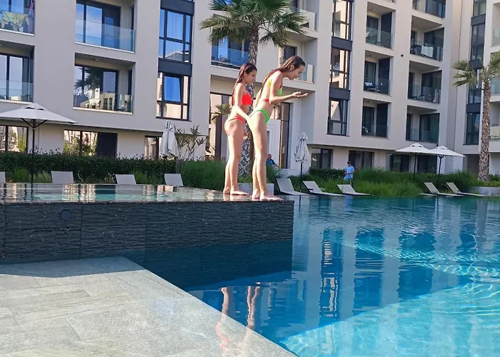 Apartment Cozy Flat Konstantin And Helena